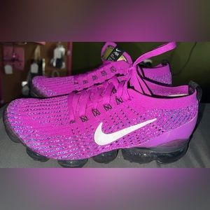 NIKE Vapor max